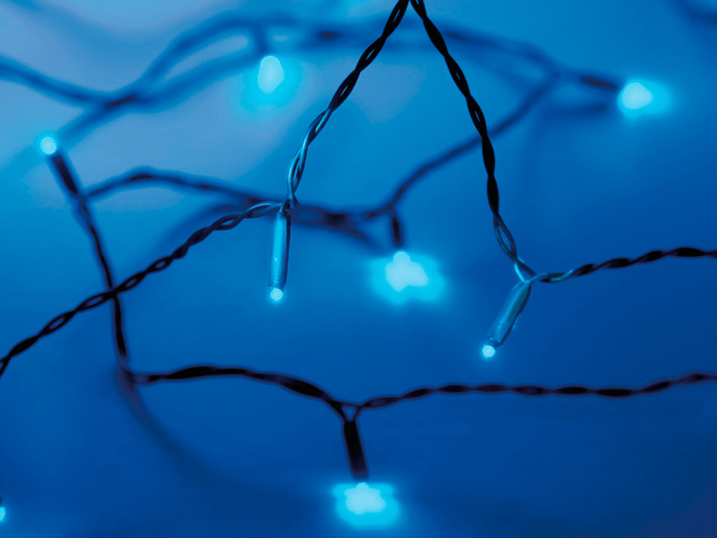 Light chain Airam LED 40 blue 5.85m green wire